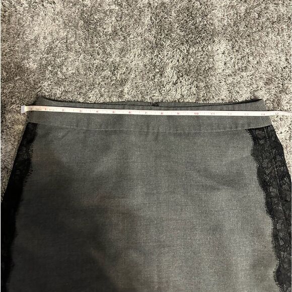 The Loft Grey with Black Pencil Skirt. Size 2. NWT - Picture 8 of 11
